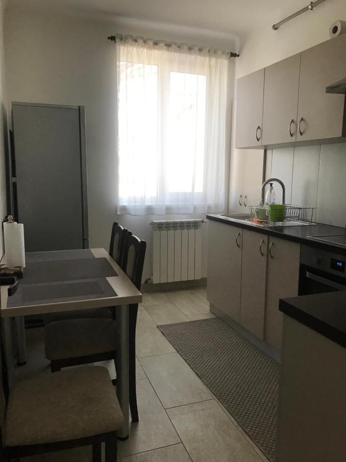 Appartement Apartament Sanda à Turda Extérieur photo